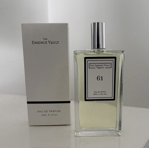 The essence vault - the, eau