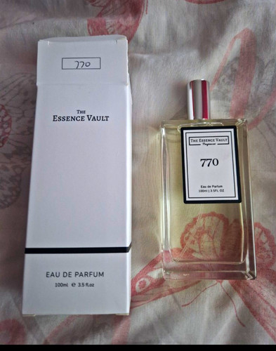 The essence vault 770 - 770, de