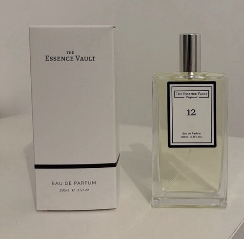 The essence vault - the, eau